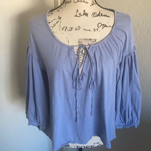 Urban Outfitters Boho Blue Belle Peasant Crochet Sleeve Top Contemporary Casual - Picture 5 of 14